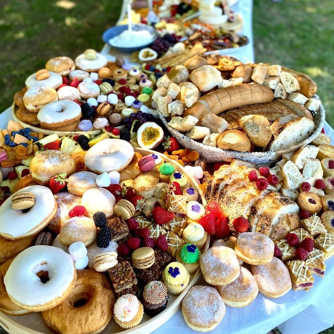 1 METRE GRAZING TABLE - Oh So Sweet